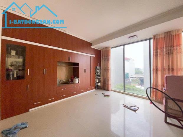BÁN NHÀ ĐẸP THOÁNG SÁNG RỰC RỠ PHỐ 19 - 5, HÀ ĐÔNG 8 TỶ - 2