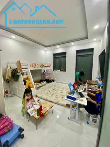BÁN NHÀ 3 TẦNG MẶT TIỀN ĐƯỜNG TX14 – NGAY KDC PICITY HIGH PARK, QUẬN 12  🔹 - 1