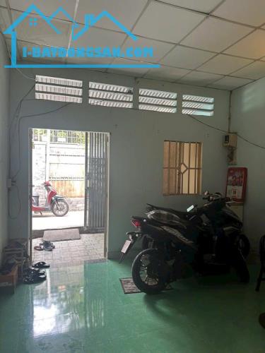 HẺM XE HƠI 5M LIÊN KHU 8-9 - GÒ XOÀI GIÁP TÂN PHÚ - NHÀ CŨ TIỆN XÂY MỚI HOẶC CHO THUÊ GIỮ - 2
