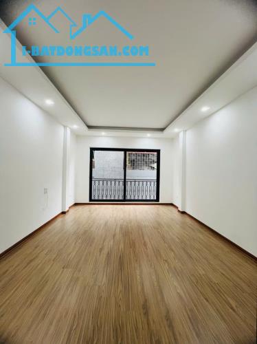 Bán nhà Ngõ Văn Hương – 6 tầng thang máy – 33m² – 7.55 tỷ - 2