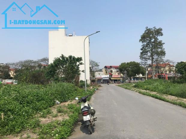 Bán đất đấu giá thôn Cam,Cổ Bi,Gia Lâm, 90m2 mtien 6m đường 13m 2 mặt tiền vỉa hè.
