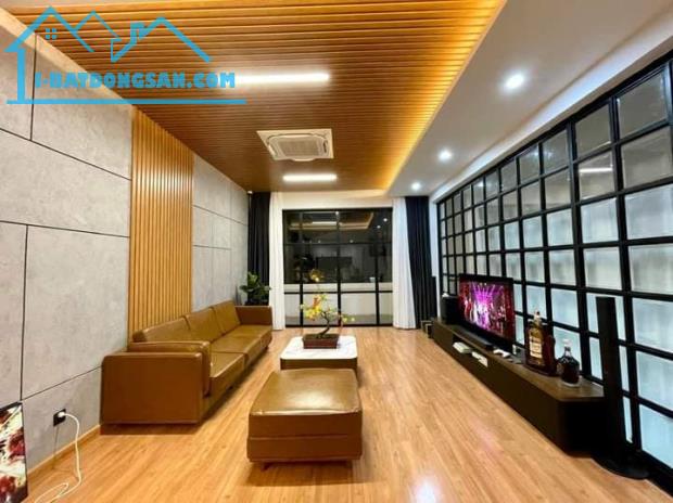 Hai mặt tiền Dương Bá Trạc ngang 6m bề thế xây dựng 7 tầng - 1