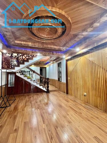 BÁN NHÀ 3 TẦNG MT HOÀNG DƯ KHƯƠNG - KHUÊ TRUNG - CẨM LỆ - ĐÀ NẴNG