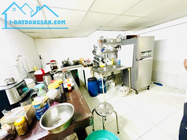 Bán gấp nhà mặt tiền hẻm Tây Lân  - Bình Tân, 93m2, gần chợ, thu nhập 10tr/ tháng, chỉ 4.x - 1