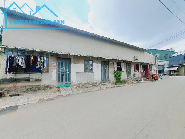 Bán gấp nhà mặt tiền hẻm Tây Lân  - Bình Tân, 93m2, gần chợ, thu nhập 10tr/ tháng, chỉ 4.x - 2