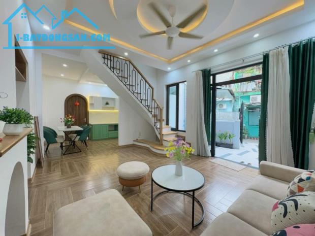 # Nhà Kiệt gần Lê Duẩn, 75m2, 2 tầng 3PN, sân rộng, ở ngay, 3.78 tỷ