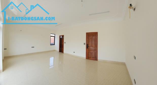 Bán nhà Lệ Mật,Việt Hưng 6 tầng,50m,mt6m oto vào nhà nhỉnh 8 tỷ - 4
