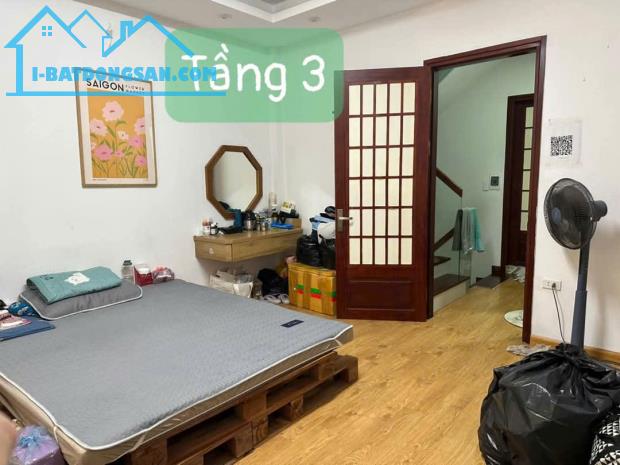 Nhà Đại La, Ô tô vào nhà. Thoáng các phòng. DT 48m2, 5 tầng, MT 4,4m. Giá 14,9 tỷ - 3