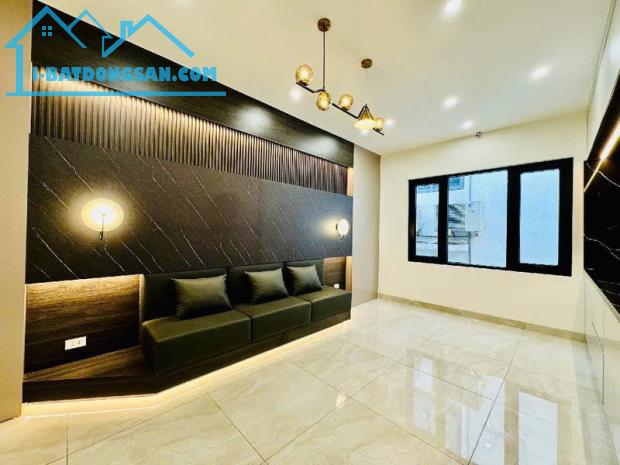 SIÊU PHẨM MẶT PHỐ ĐÔNG CÁC - ĐỐNG ĐA 6 TẦNG THANG MÁY - KINH DOANH ĐỈNH CAO - GIÁ 29.9 TỶ - 3