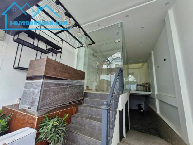 CHDV GẦN PHẠM VĂN ĐỒNG - LINH ĐÔNG - 4 TẦNG - 72m2 - 2