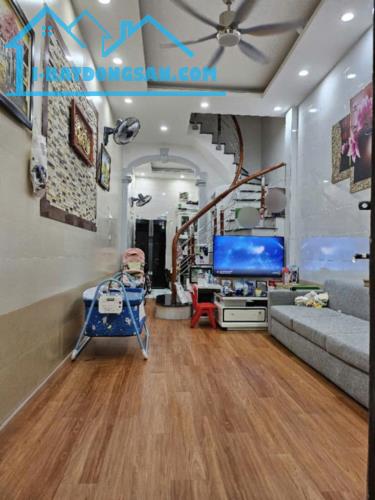 Bán Nhà Trương Định – Bạch Mai, 30m ra mặt phố, 36m2, 4 tầng, 5,85 tỷ