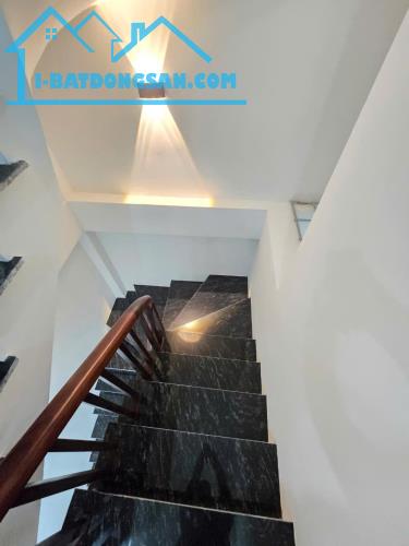 🏠🏠BÍCH HÒA__Ô TÔ VÒNG QUANH__5 TẦNG__MỚI KINGKOOG___4 TỶ - 2