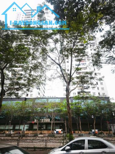BÁN đất 2.5 tỷ tại Trương Định Hoàng Mai Hà Nội diện tích 30m2 Đất x mặt tiền 4.4m