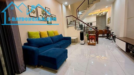 Cho thuê nhà nguyên căn 3PN. 1 trệt 2 lầu ( đối diện Vạn Phúc City) - 2