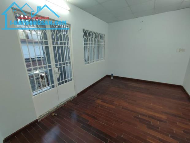 CẦN BÁN GẤP CĂN NHÀ NỞ HẬU, MẶT TIỀN ĐƯỜNG SỐ 1, P.10, TÂN BÌNH - KINH DOANH,CHƯA ĐẾN 7 TỶ - 2