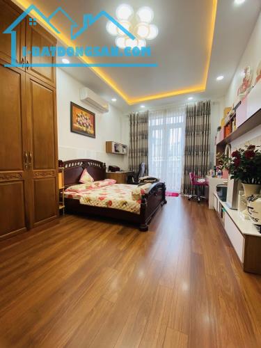 Ở NGAY! Bán Nhà 4 Tầng Cực Đẹp Phan Đăng Lưu, 40m2, 6.3 Tỷ TL - 2