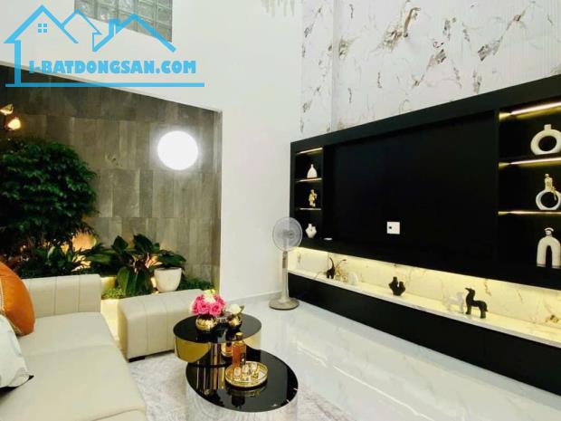 CẦN BÁN NHÀ KĐB, 68 NGUYỄN TƯ GIẢN P12 GÒ VẤP , DT 4X14, GIÁ CHỈ 9,38 TỶ - 4