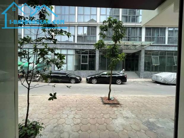 BÁN NHÀ MẶT DÔC TAM ĐA - VỈA HÈ - 1 MẶT NGÕ - 1 MẶT Ô TÔ TRÁNH - KHU VỰC HIẾM NHÀ BÁN - XÂ