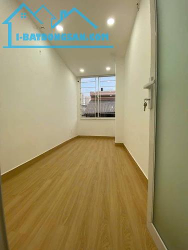 Bán nhà mặt hẻm CHỢ TRẦN XUÂN SOẠN P.Tân Hưng Q7. - 2