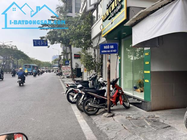Bán Nhà Đại Cồ Việt 16M x 4T Giá 3,96 Tỷ. Lô góc, 30m ra phố, nở hậu