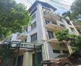 Cho thuê nhà nguyên căn ở Đê La Thành, Ba Đình 90m x 5T giá 25 triệu, ô tô đỗ cửa
