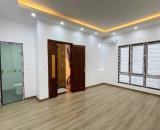 Nhà xây mới phố Pháo Đài Láng - 6 tầng - thang máy - thiết kế hiện đại