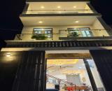 Cho thuê nhà nguyên căn 3PN. 1 trệt 2 lầu ( đối diện Vạn Phúc City)
