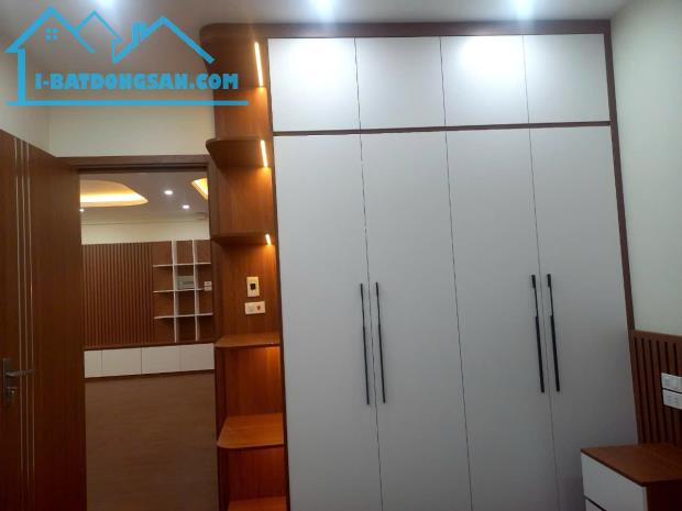 E chính chủ căn 3PN 2WC full đồ 93m2, cần gặp khách thiện chí có gia lộc - 2