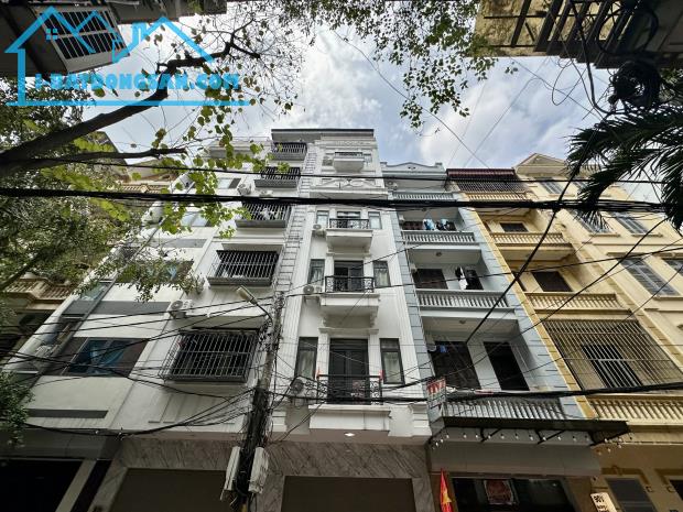 (Tin thật 100%). Bán nhà 2 mặt tiền 68m2 x 7T tại Trần Vỹ - Phân lô ô tô tránh - Dòng