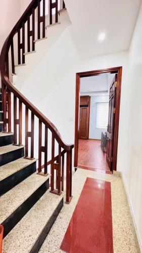 Bán nhà Thanh Xuân ngõ Bùi Xương Trạch 8,35 tỷ, 38m2, MT 3,6m, 3 gác - 3