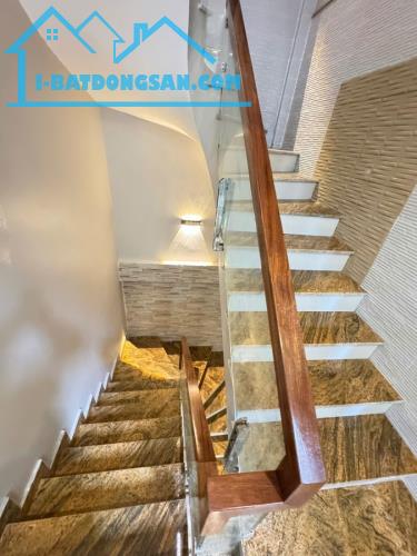 Cần bán gấp nhà Nguyễn văn Cừ , 52m , 5T , MT6m giá 11,8 tỷ có thương lượng - 4
