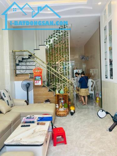 Bán nhà mới đẹp hẻm xe hơi đường Nguyễn Văn Lượng, P.17, 4 x 12, 3 tầng giá 5.7 tỷ tl - 1