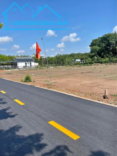 BÁN BUÔNG ĐUÔI, THU HỒI VỐN ,5 SHR(27X50=1.329m2 )395 TRIỆU/S, MT ql14 VÀO 900M - 1