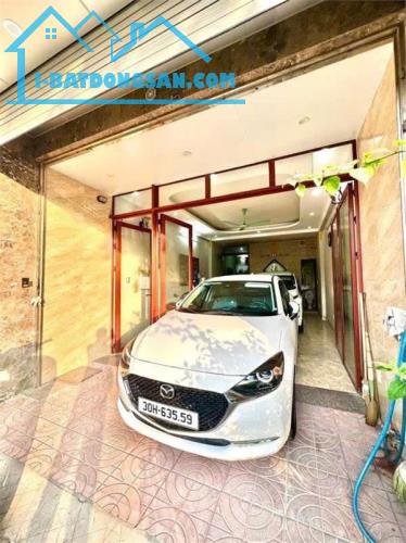 MẶT PHỐ VIP Ngọc Thụy 95m, 6 tầng,thang máy,kdoanh bất chấp,vỉa hè đá bóng.giá 34 tỷ