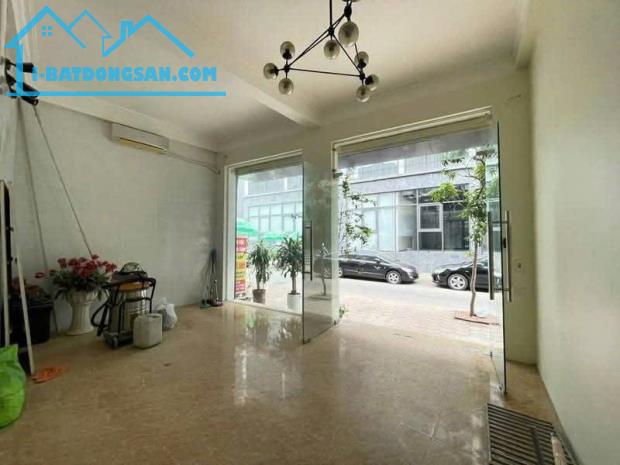 TAM ĐA - LÔ GÓC - Ô TÔ VỈA HÈ - DÒNG TIỀN - ĐẦU TƯ - 85M² NHỎ 37 TỈ - 2