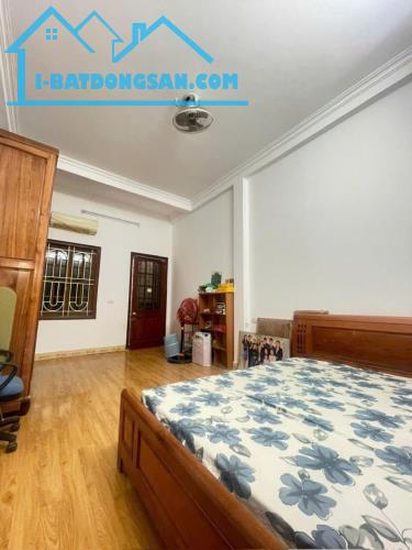 BÁN NHÀ DÂN XÂY NGUYỄN LƯƠNG BẰNG-ĐỐNG ĐA--MT4M- DT 42 M2- 10 TỶ - 1