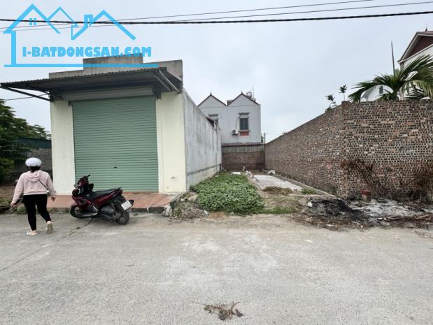 Bìa làng Hương Trầm  Thuỵ Lâm Đông Anh ô tô tải tránh DT 150 M GIÁ 12,85 TỶ - 2