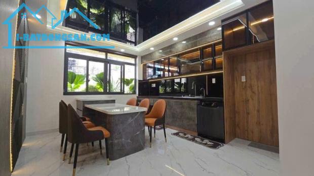 Bán nhà giảm chào sâu  mới xây hẻm xe hơi   – 4 tầng - thạnh xuân 33 - Quận 12 - 3