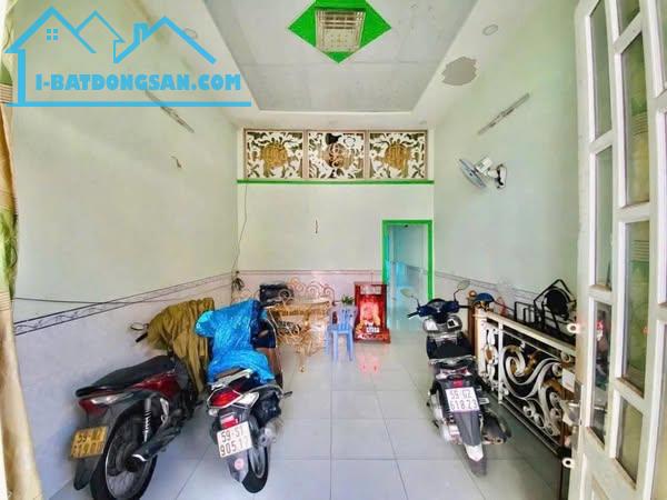 Bán đất tặng nhà 3PN đường ô tô tới nhà; đã test QH; gần ngã tư ga Q12 - 1