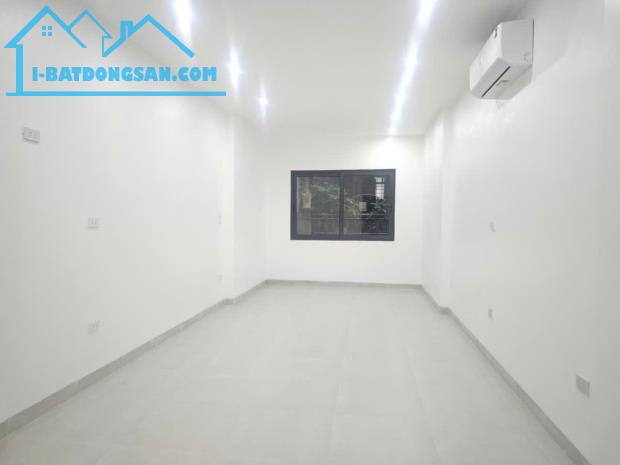 RẺ - ĐẸP - LẠI SANG - NHÀ PHỐ TIỂU CÔNG NGHỆ - TIỆN LỢI GIAO THÔNG - CÔNG DANH RỘNG MỞ - 1