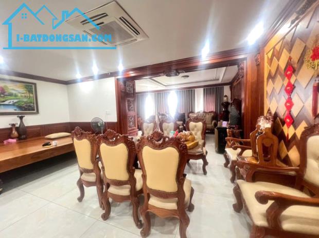 [SIÊU VIP] Mặt Tiền Kinh Doanh Đỉnh Nhất Vạn Phúc, Góc 2 MT, Thang Máy, Điện Mặt Trời -