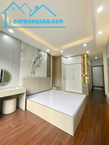 Cho thuê nhà Lô góc + mới ngõ 143 Nguyễn Chính 5 tầng x 33m2, 4 ngủ, 15 Triệu (có thương - 3