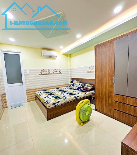 GIẢM 1 TỶ BÁN NHỈNH 7 TỶ - NHÀ PHÚ NHUẬN GẦN TRƯỜNG SA - 1 SẸC THÔNG - 50M2 3 TẤM 4PN