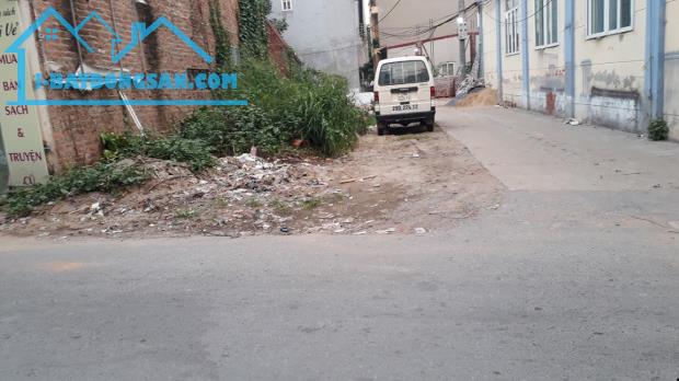ĐẤT BIÊN GIANG ÔTÔ ĐỖ CỬA LÔ GÓC 90M NHỈNH 5TỶ