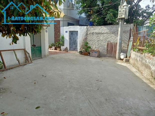 LÔ GÓC – 3 THOÁNG - Ô TÔ CON VÀO NHÀ – HÀNG ĐỘC – CỰC HIẾM CHỦ NHÀ NHIỆT BÁN - 1