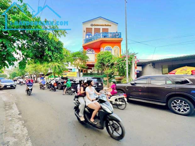 BÁN NHÀ mới đẹp, TẶNG NGUYÊN QUÁN ĐANG KD, vị trí HOT nhất Cần Thơ - 1