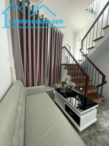 Cho thuê nhà ngõ Giải Phóng 30m2 x 3 tầng, 3 ngủ, 9.5 triệu/tháng - 2
