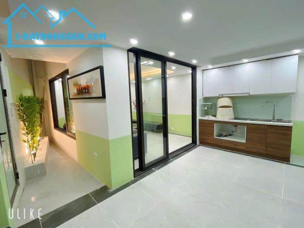 Cho thuê nhà Phố Lê Duẩn, Khâm Thiên 3 tầng x 50m2 thông sàn làm văn phòng 15 Triệu - 1