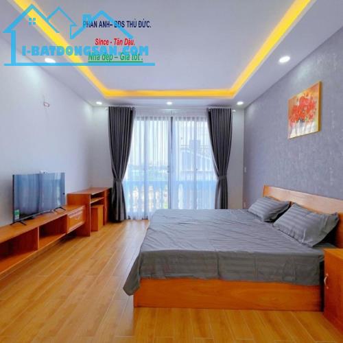 Bán Gấp Nhà Phố Lê Văn Thịnh, Q2 _ Hẻm Xe Hơi _ Nở Hậu Phát Lộc _ 3 Tầng Đẹp Như Mơ. - 2