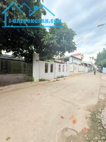3 Lô Liền Kề Trung Tâm BMT hẻm 104 Mai Hắc Đế gần dự án EcoPark - 1